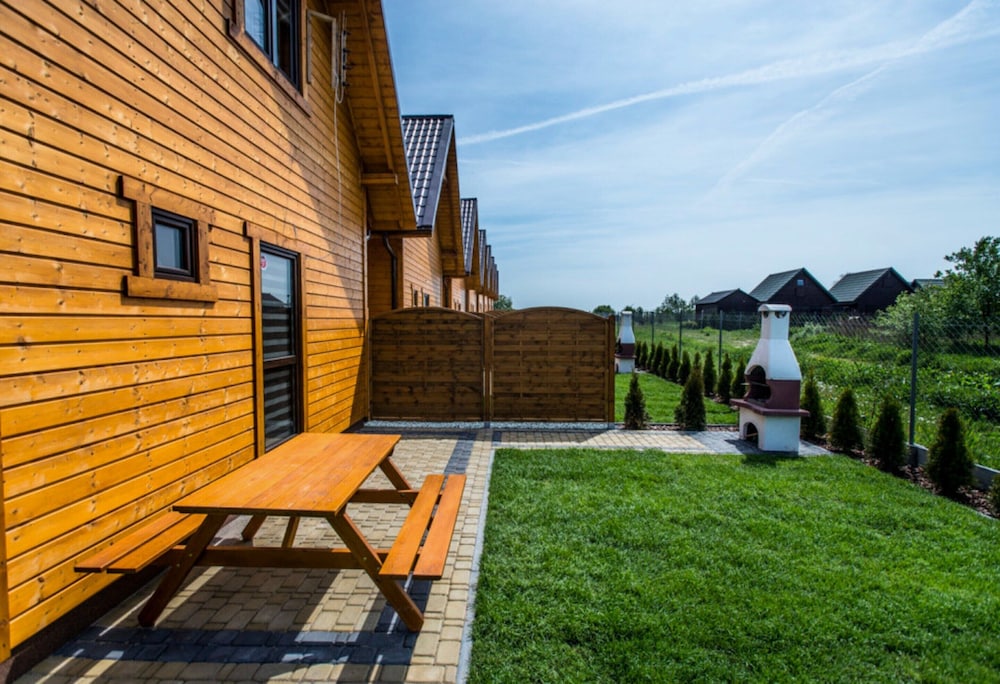 Two-storey Holiday Cottages, Plesna