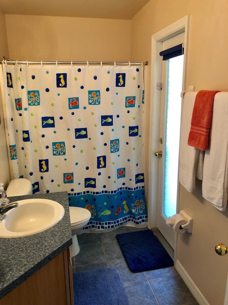 Five Bedroom Pool Home - 893 SR - Vusa - Image 5