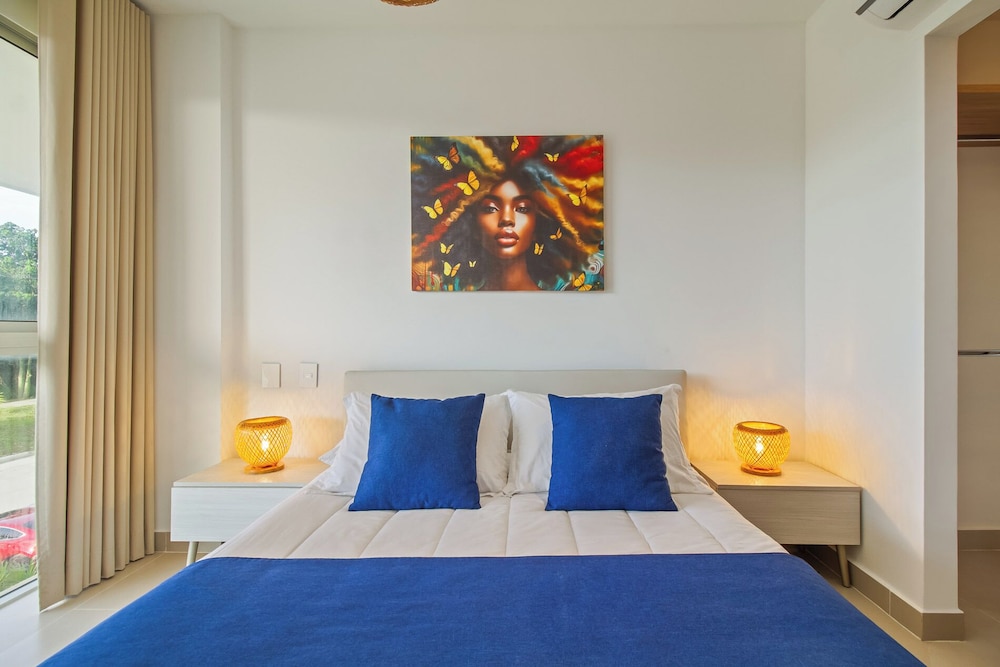 Baia Kristal Cartagena By HostPro