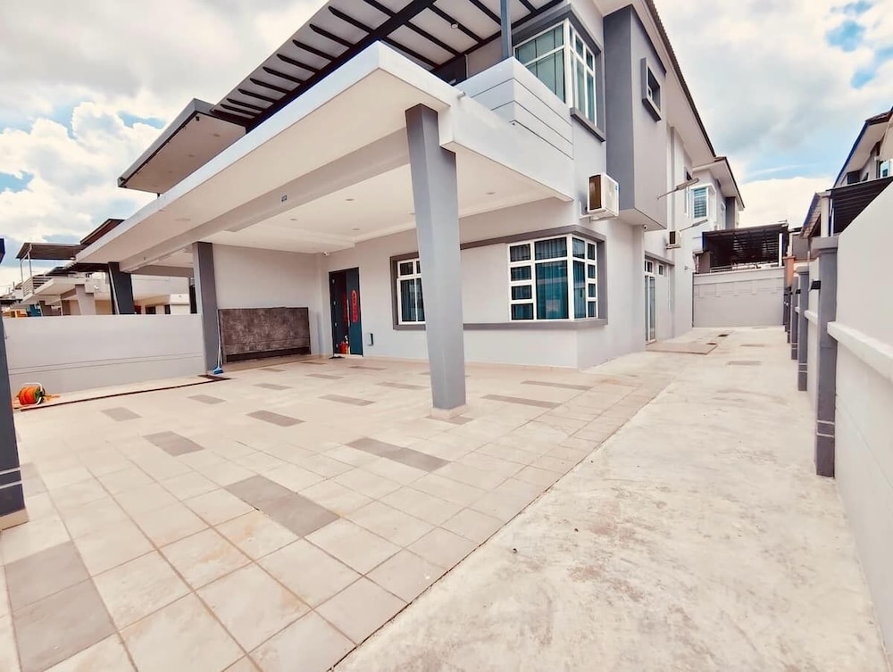 Taman Putri Kulai