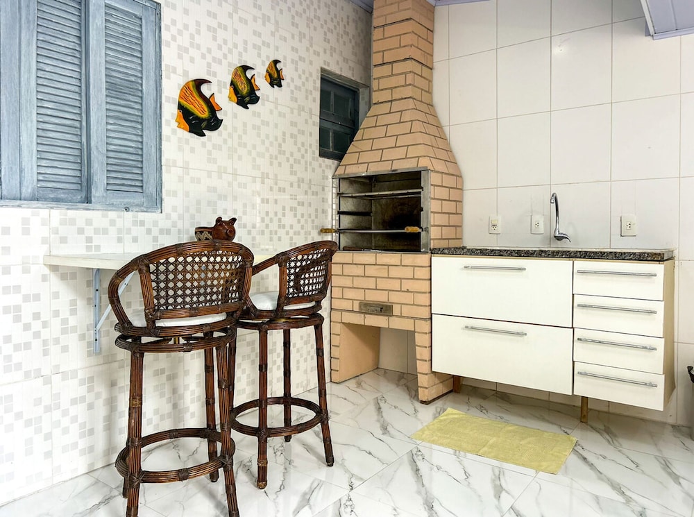 Casa c Tima Localiza o e Wi-fi em Bertioga SP