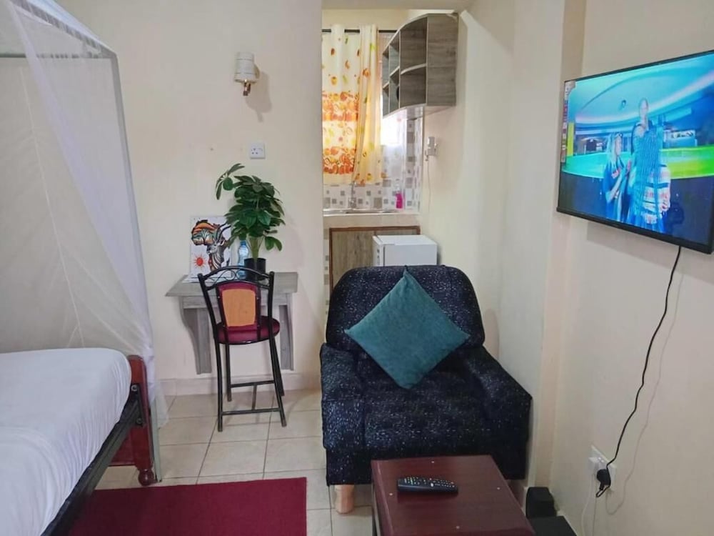 Lux Suites Villa De Leo Studios Bungoma