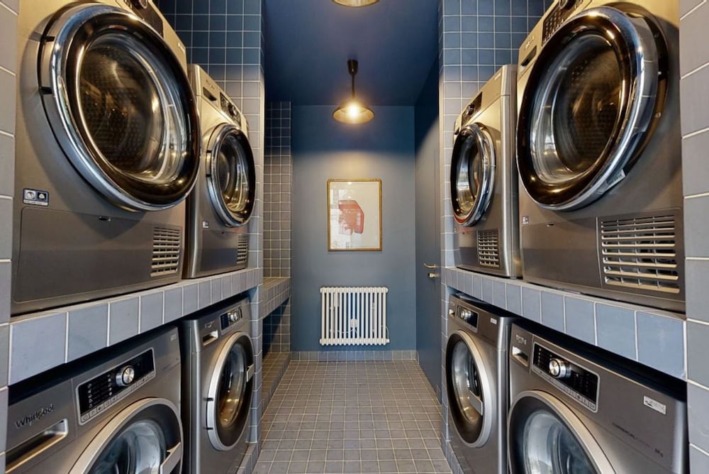 Altido Pleasant 1-bed Flat w Shared Courtyard