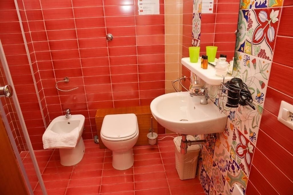 FURTURE' ROOMS