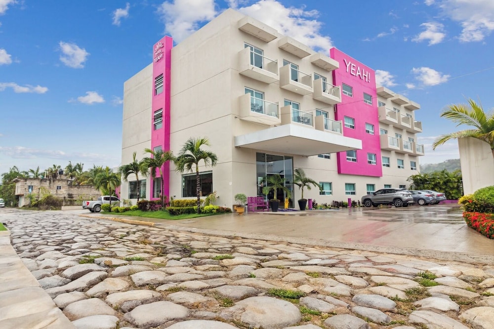 Hotel Yeah - Image 1