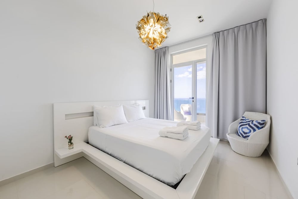 Villa Belle Azure in Gjilek