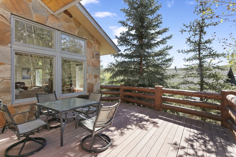Solamere Drive Home at Deer Valley Resort - 6 Bedroom Home with Hot Tub #3220 6 Home
