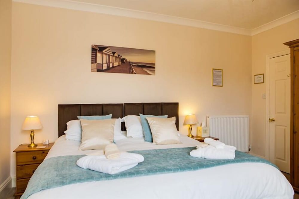 Seafield Guest House view 2