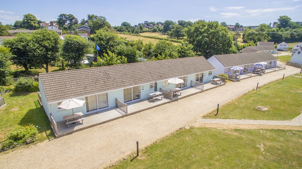 Seaview Holidays - Salterns Village