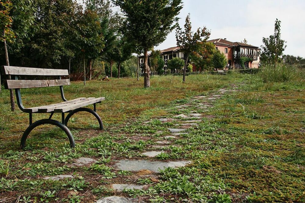 Refanidis Natural Luxury Hotel