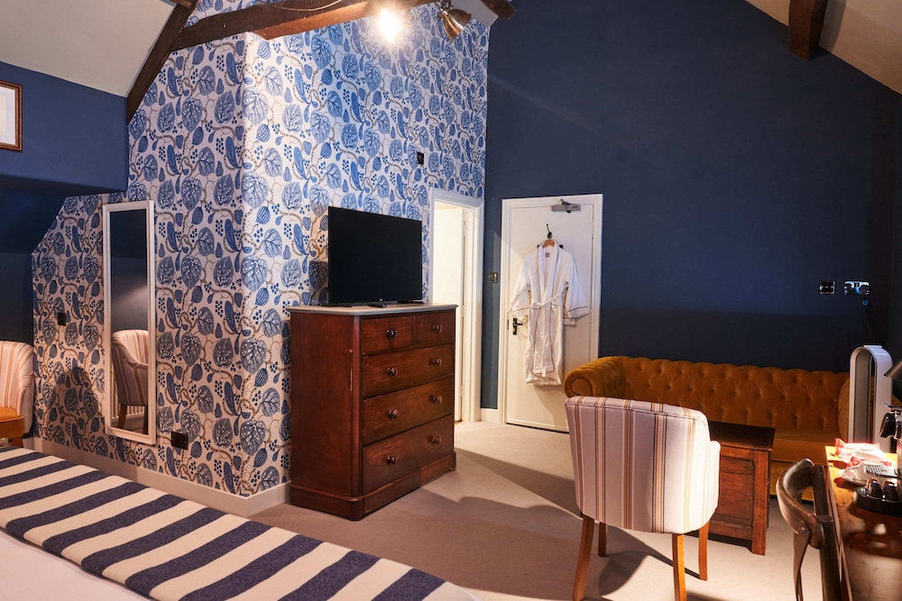 Woodstock Vacations - Kings Arms Hotel - Property Image 40