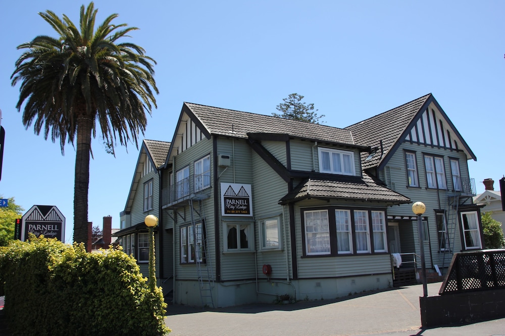 Parnell City Lodge - Image 1