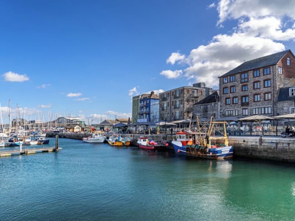 Bantham Mews by Pureserviced 1 Bedroom Luxury Mews