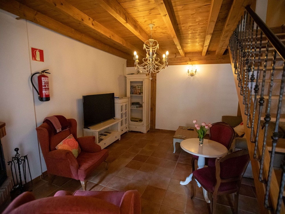 Chalet in Toba With Garden & Fireplace view 5