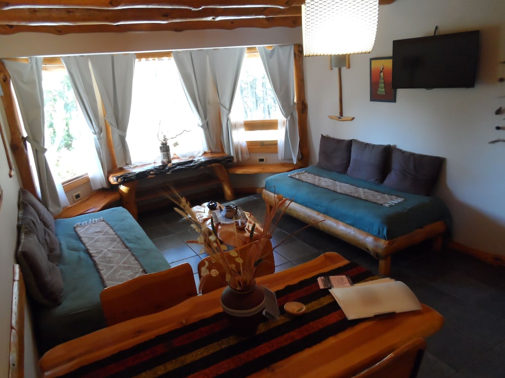 Nachoanas Apart Bungalows