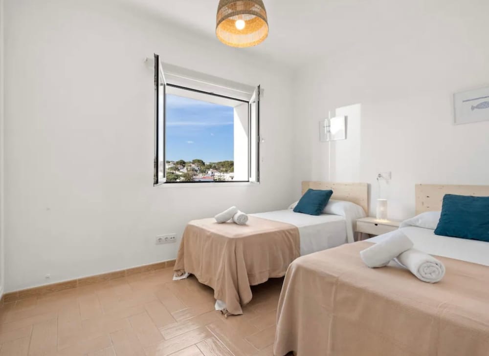 Apartamento frente a la playa con vistas