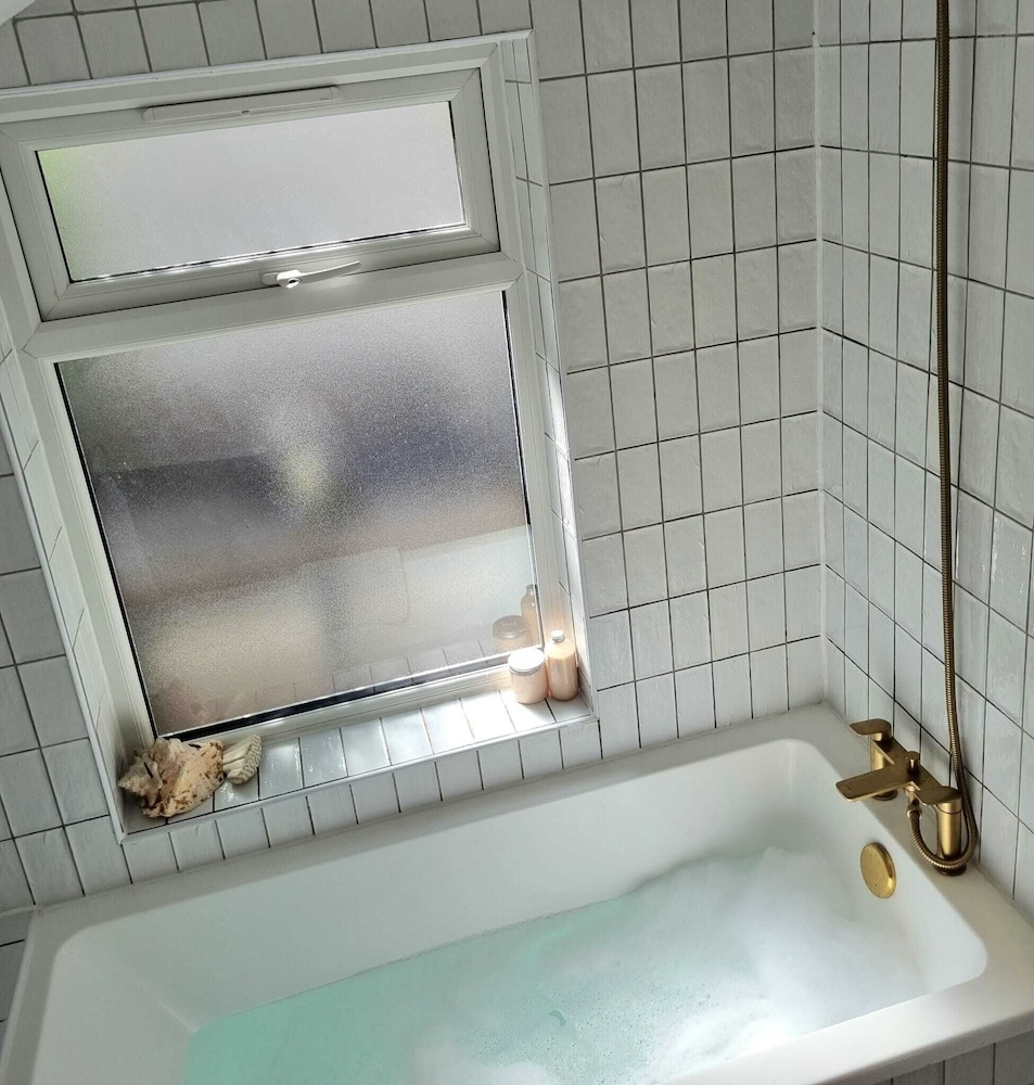 jacuzzi