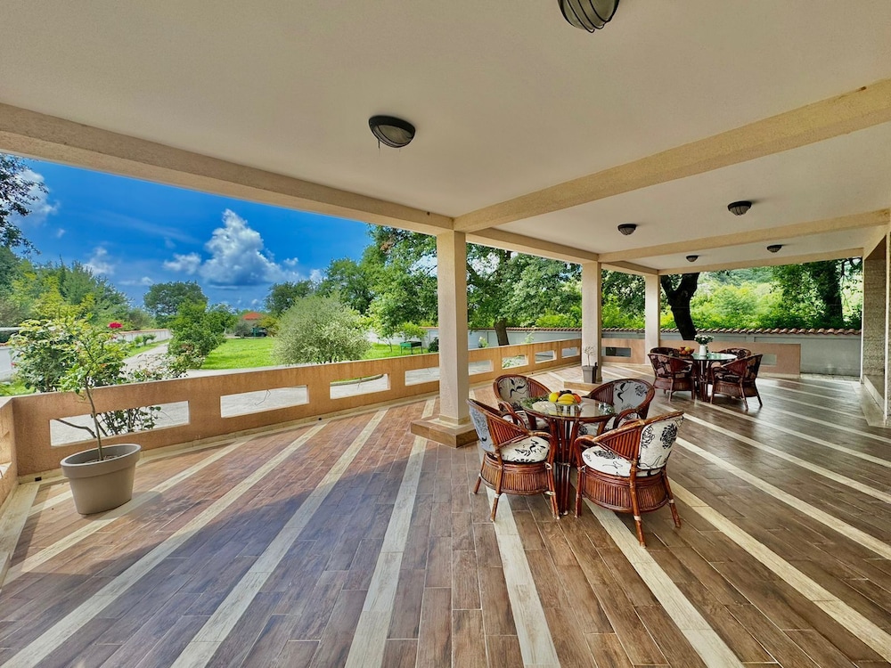 Stars Residence