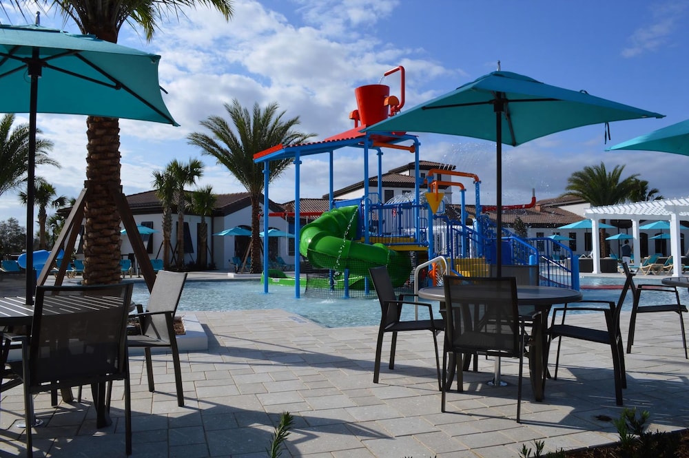 Stay Next Door to Disney at Windsor at Westside