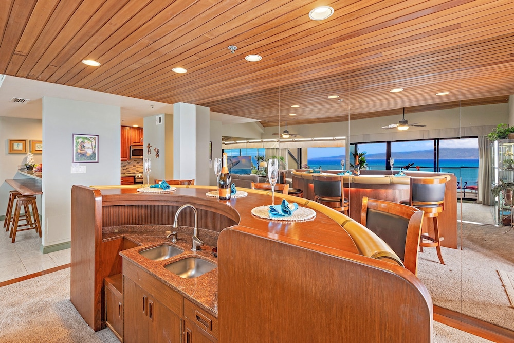 Sands Of Kahana 281 2bed/2ba Penthouse 1 Bedroom Condo