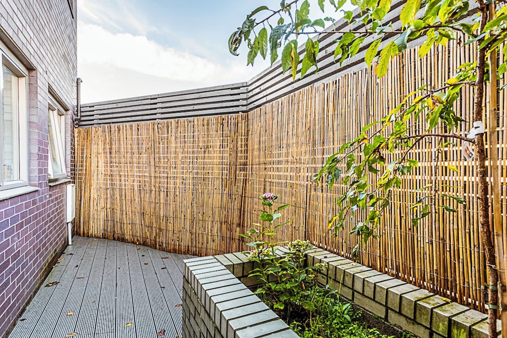 outdoor bbq area