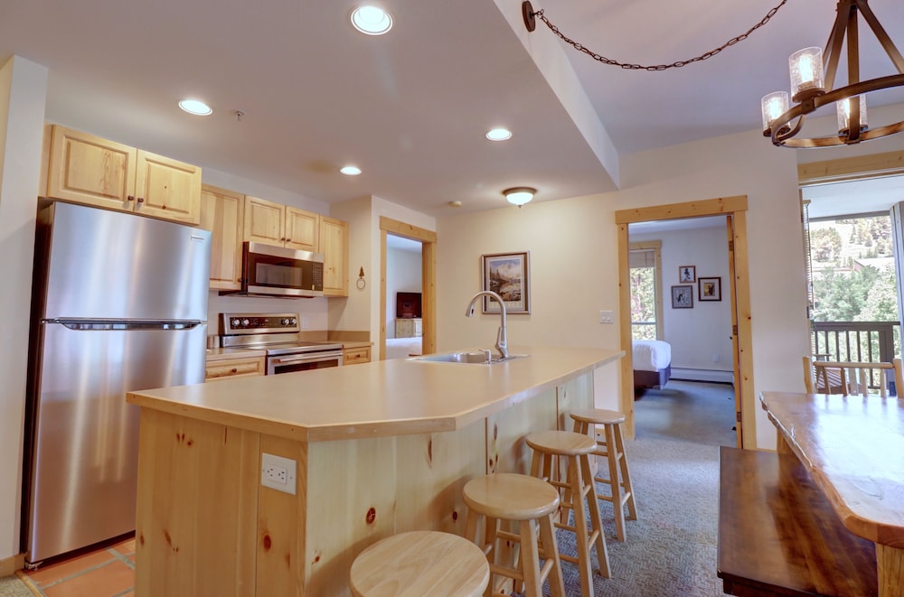 Tx204 Taylors Crossing 3 Bedroom Condo