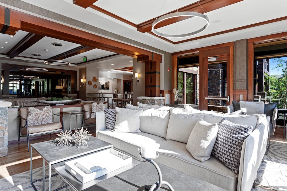 Flagstaff Lodge at Deer Valley Resort - Two Bedroom Residence #305 2 Condo