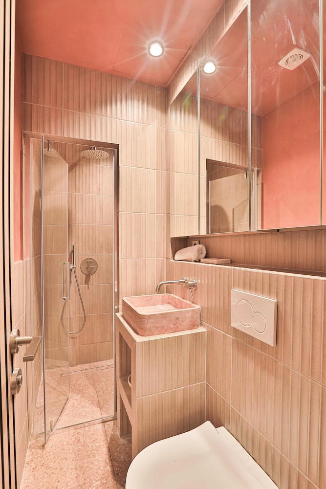 Charming Studio With A/C - 2P - Center St Tropez