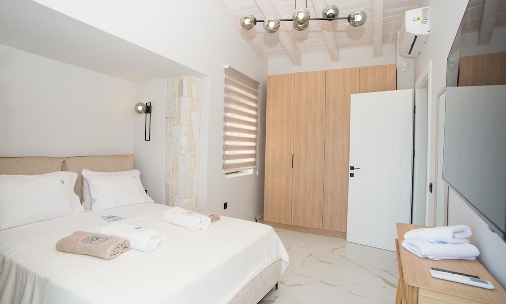 Sunrise Villas Collection
