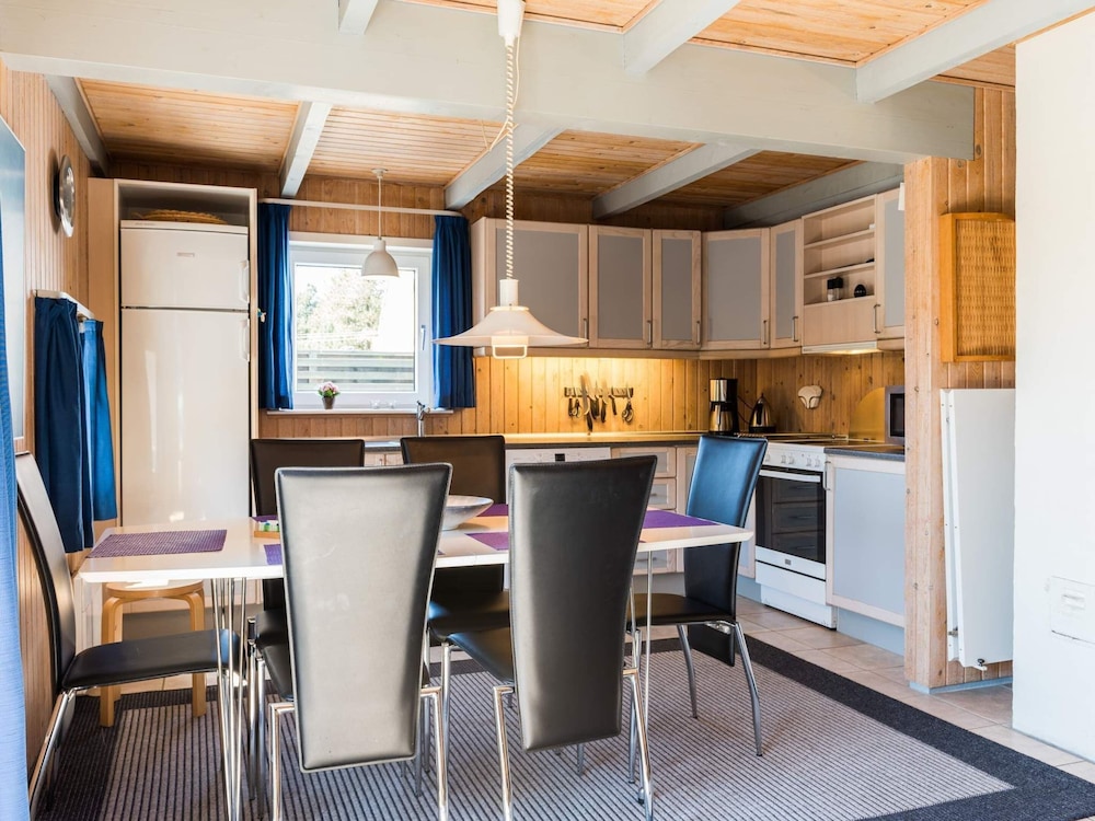 8 Person Holiday Home in Blavand view 5