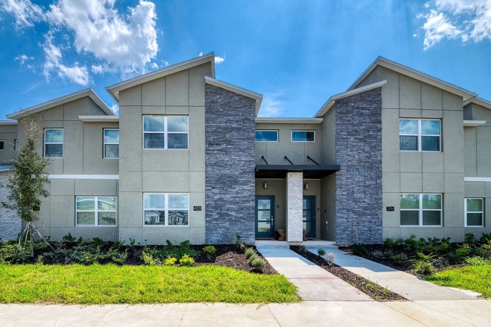 Beautiful Villa at Champions Gate With a Nice Private Pool - Image 1