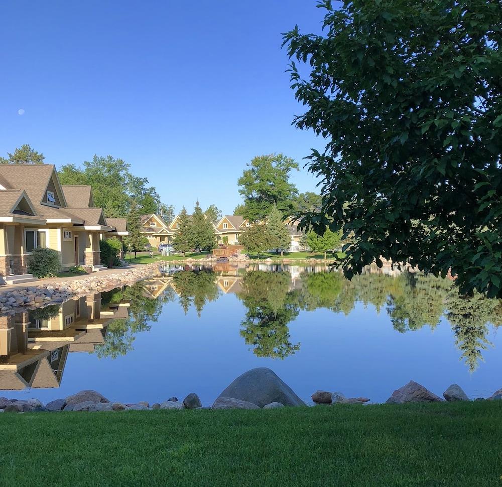 Kavanaugh's Sylvan Lake Resort