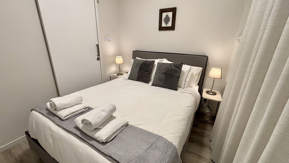 Seabreeze City Center Flat No 5