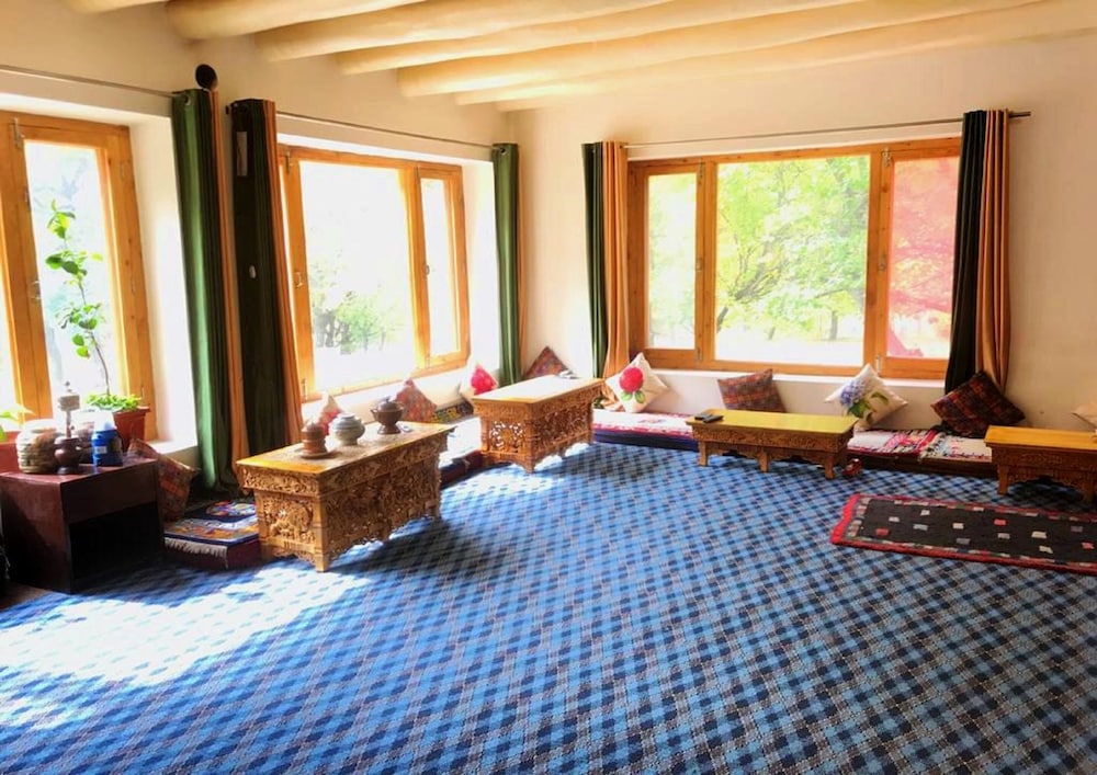 lounge