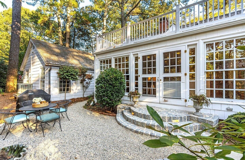 Henlopen Avenue 69