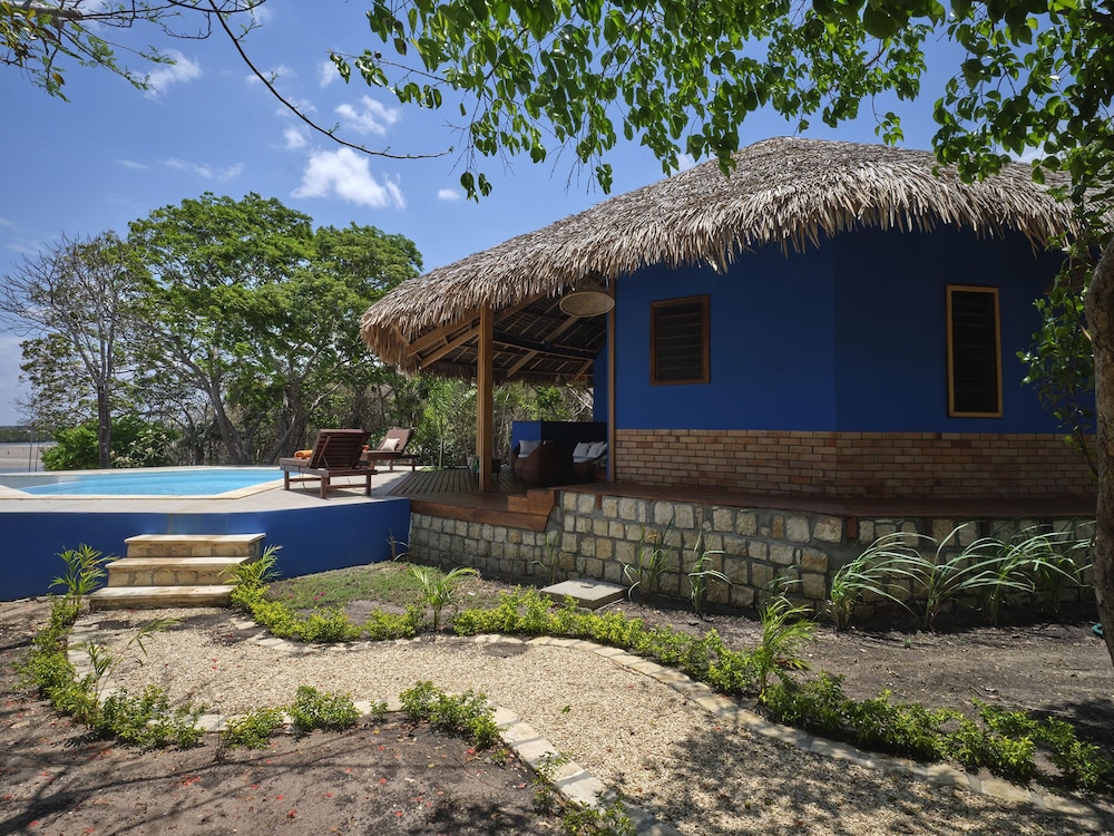 Antsanitia Resort
