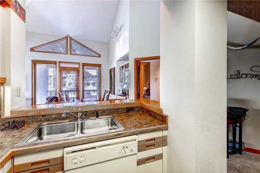 1303 Trappeur's Lodge, Trappeur's Crossing Apartment 2