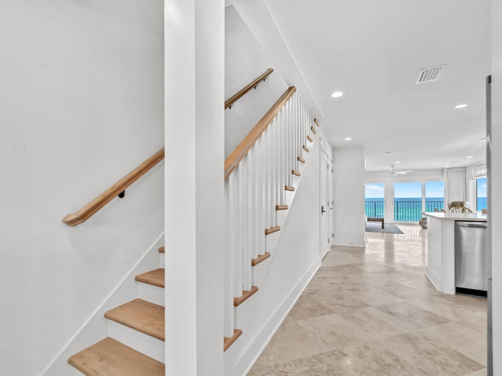 Blue Mountain Beach Villas 5A