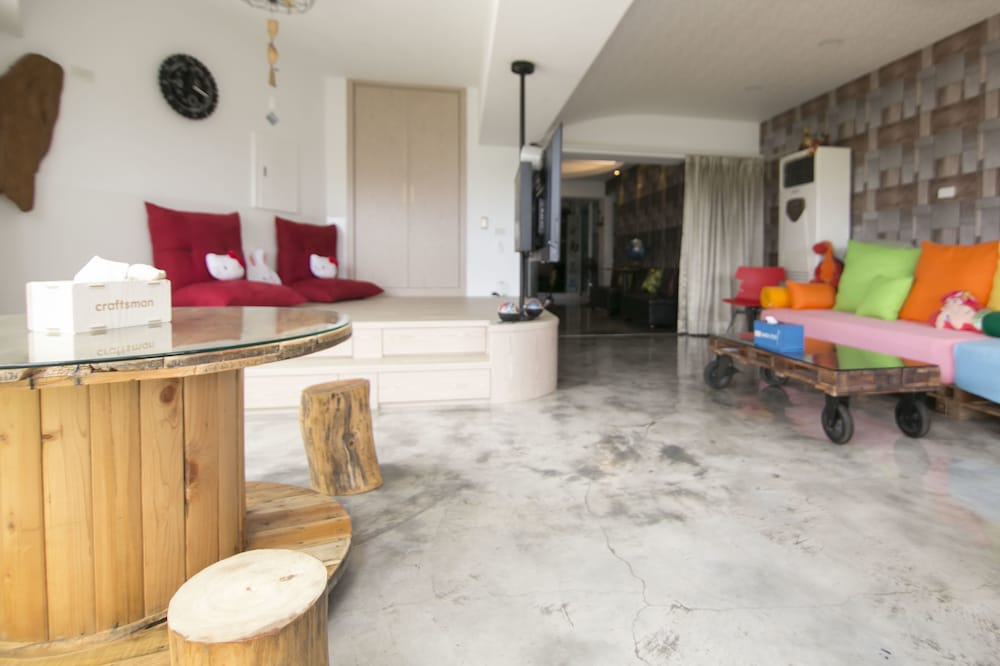 Garden House 152
