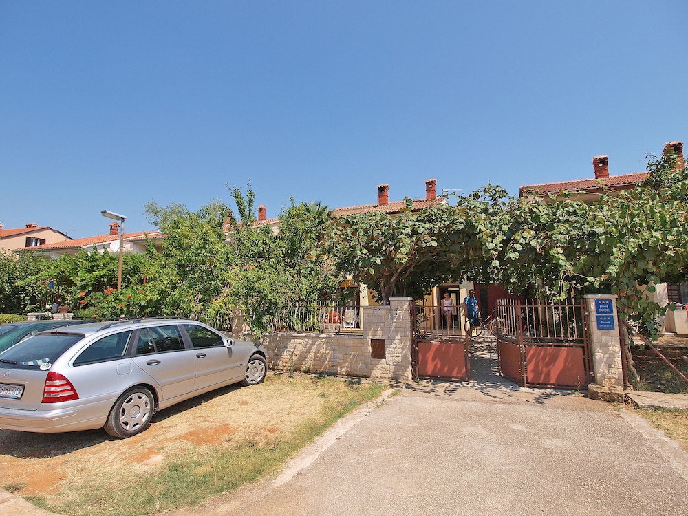 Apartments Anna 920