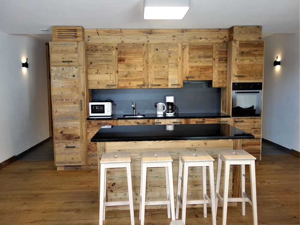 Spacious Apartment for ski Holiday