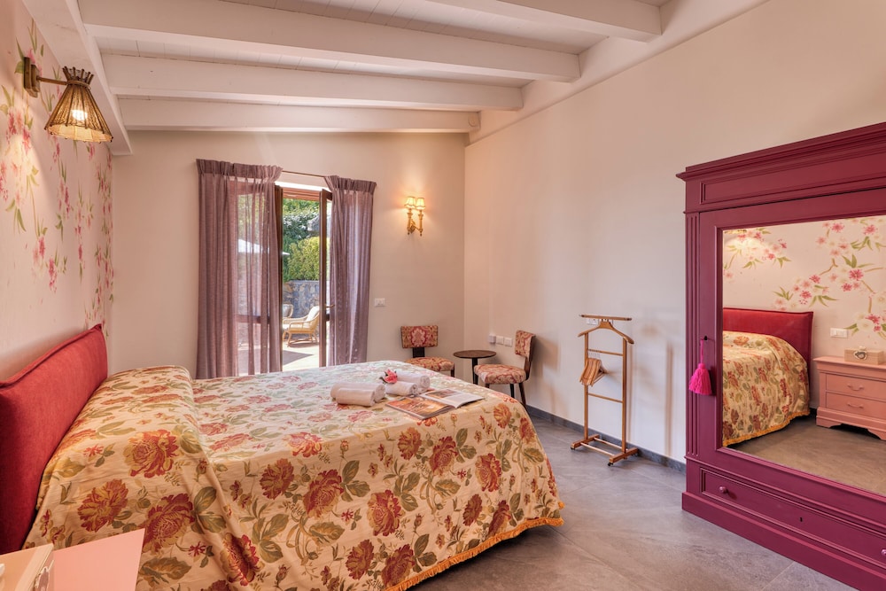 Villa Belvedere - L - Pool And Relax