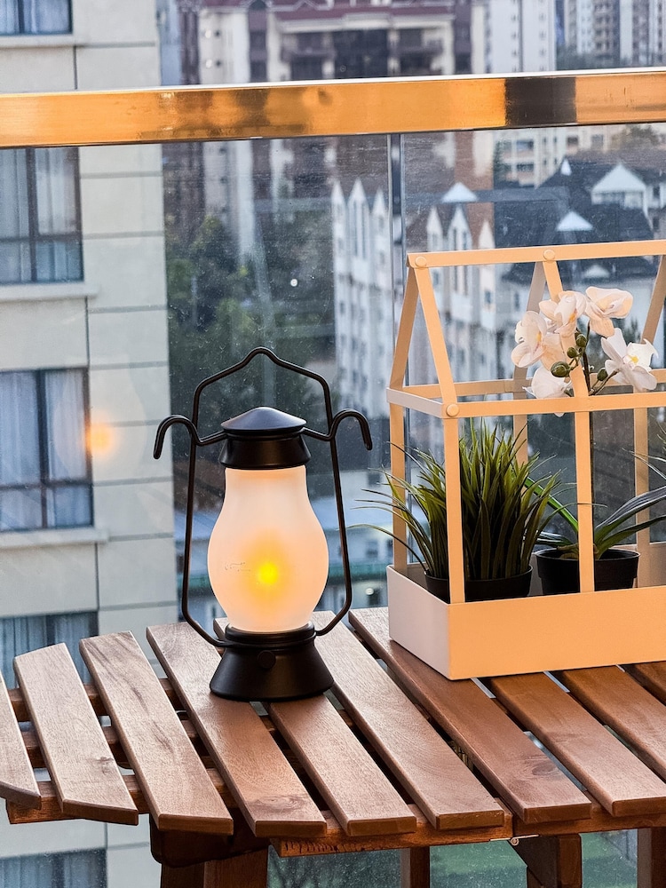 Alba Gardens B1102