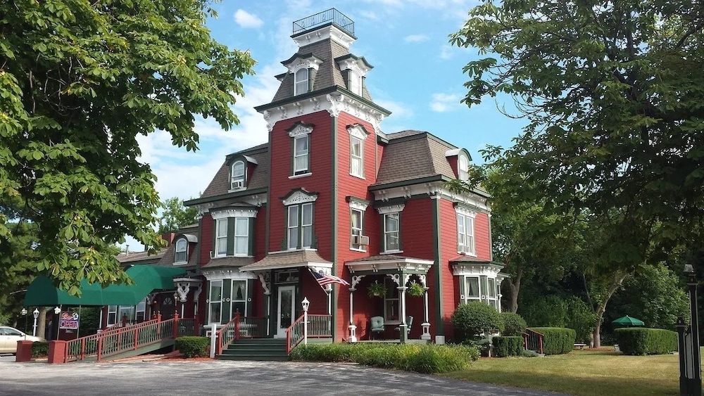 Garfield Inn