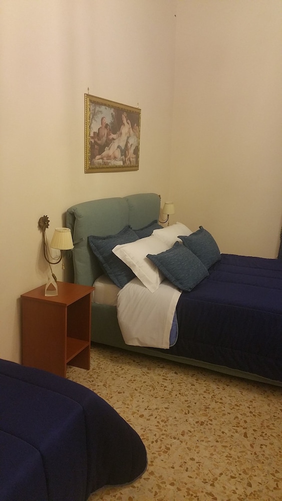 B&B Rochel
