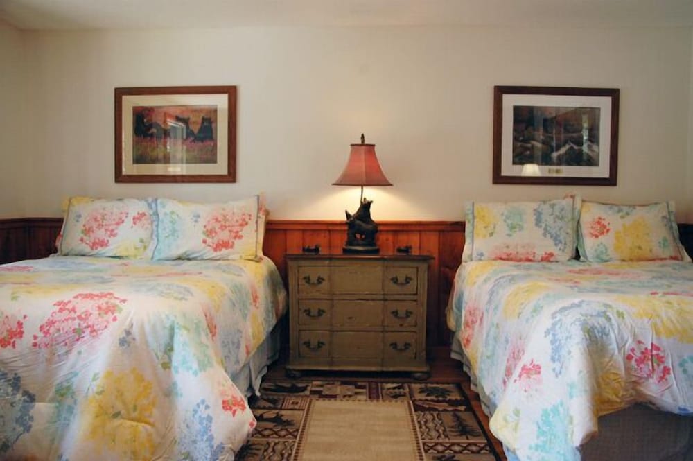 The Homestead Inn