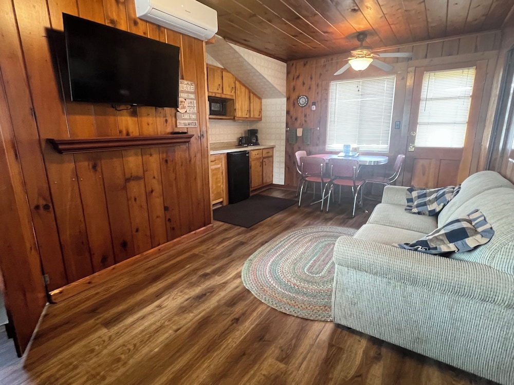 Pleasant Valley Resort