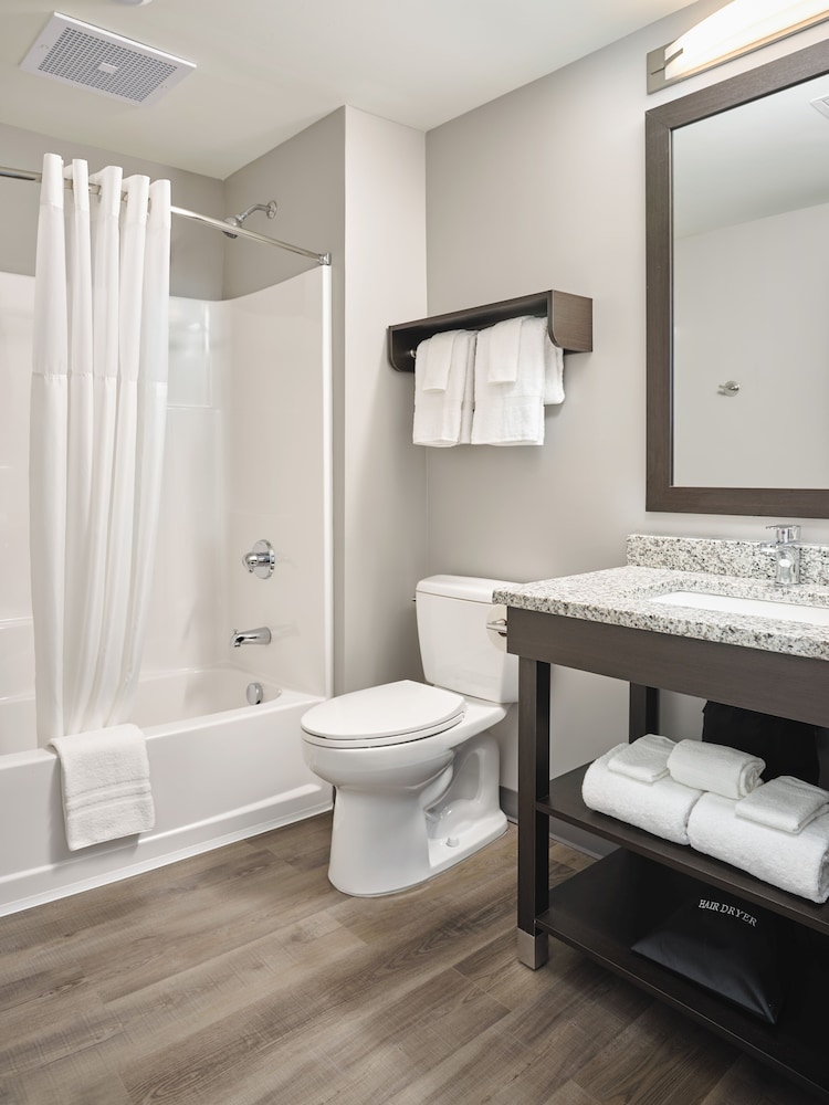 stayAPT Suites Lebanon-Nashville Area
