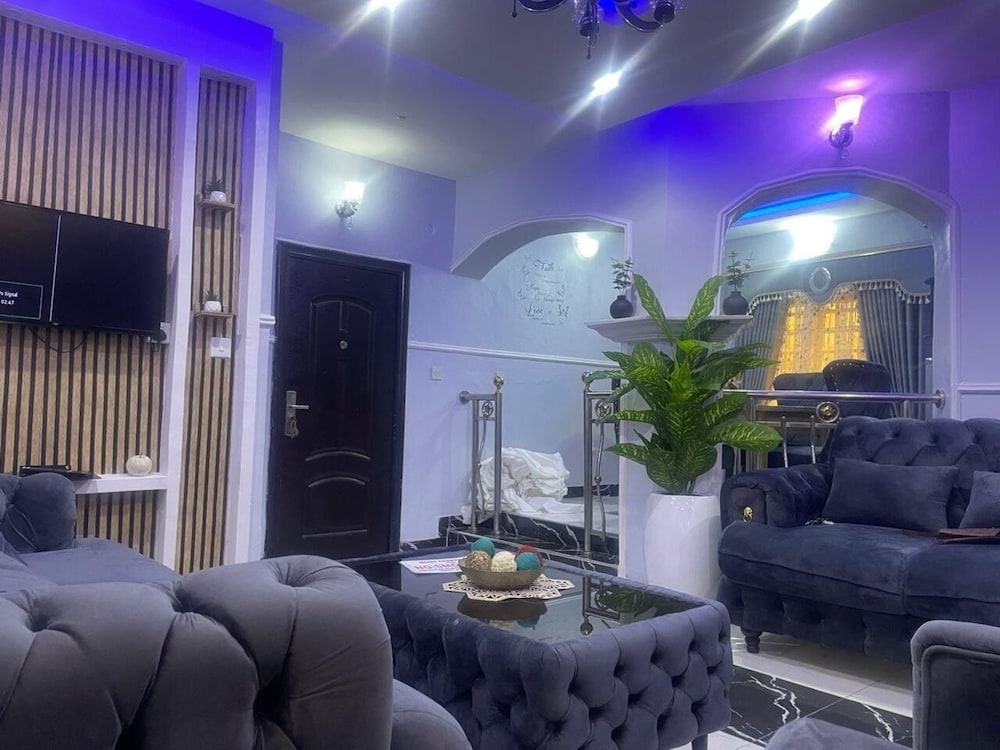 Muniz Global Apartments
