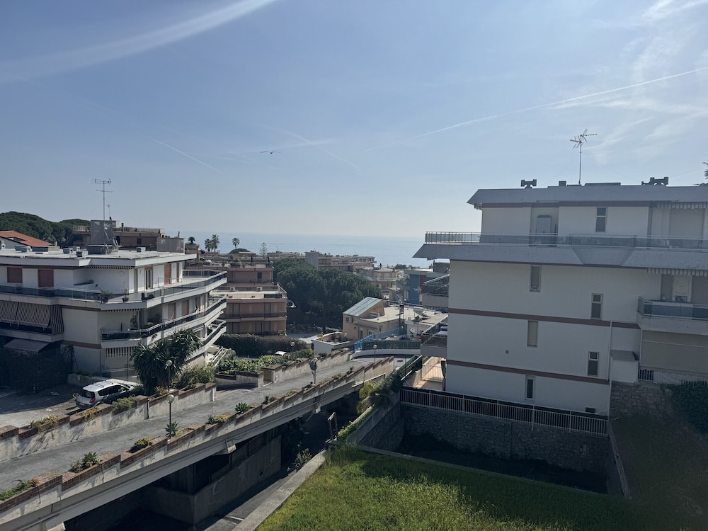 Sole Mare by Wonderful Italy